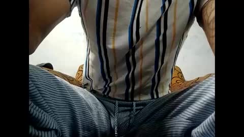 Snapshot of milkhammer chatting on February 2025 04:58:01 AM Hammer online show from February 2025 04:58:01 AM