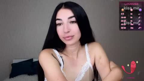 Snapshot of milkiss_kiss chatting on June 2026 06:16:02 AM milkiss_kiss online show from June 2026 06:16:02 AM