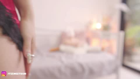 Snapshot of milky_0 chatting on April 2026 08:06:02 PM milky_0 online show from April 2026 08:06:02 PM