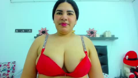 Snapshot of milky_way_18 chatting on January 2025 01:31:02 PM milky_way_18 online show from January 2025 01:31:02 PM