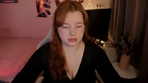 Lisa online show from December 2024 09:22:02 AM