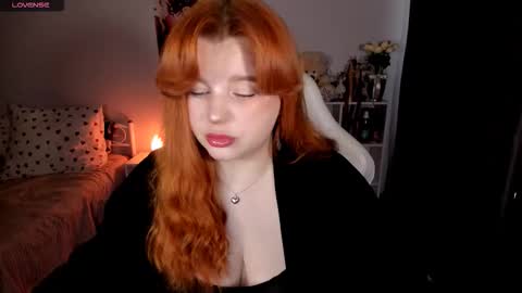 Lisa online show from November 2025 05:54:01 AM