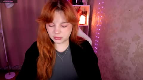 Snapshot of milky_wayx chatting on April 2026 12:15:01 PM Lisa online show from April 2026 12:15:01 PM