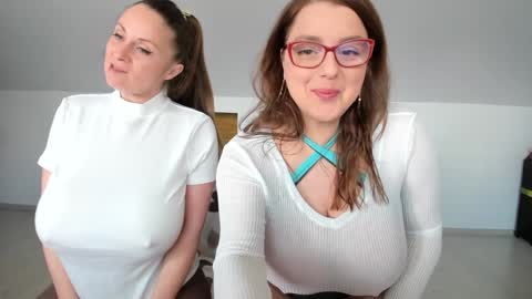 Snapshot of milkykandy chatting on March 2026 07:12:02 AM Livia online show from March 2026 07:12:02 AM