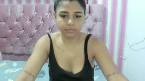 Snapshot of milkylove_19_ chatting on April 2026 03:42:02 PM milkylove_19_ online show from April 2026 03:42:02 PM