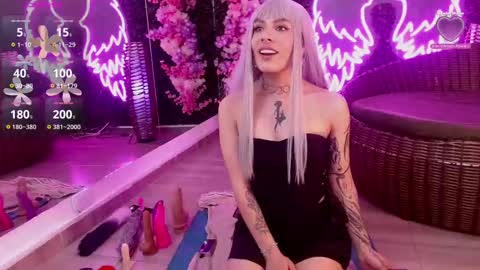 Snapshot of milla_davis chatting on September 2025 04:06:01 AM MILLA online show from September 2025 04:06:01 AM