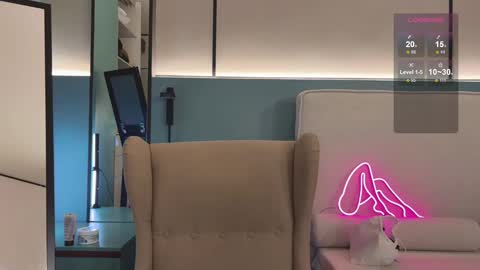 Snapshot of milla_kuni chatting on January 2025 09:46:02 PM Mila online show from January 2025 09:46:02 PM