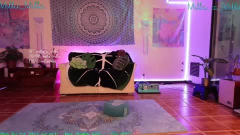 milla_milla online show from December 2024 03:06:01 AM