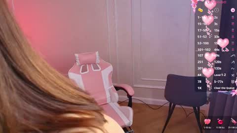 millaa_bella online show from April 2026 06:12:02 PM