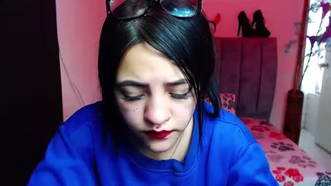 Violeta online show from October 2025 01:51:02 PM