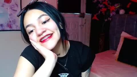 Violeta online show from November 2025 02:29:02 PM