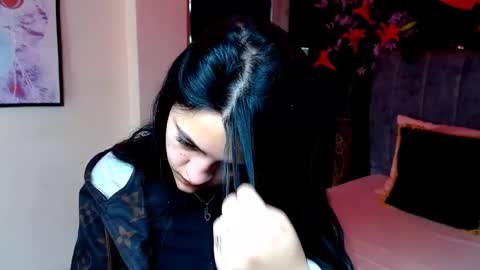 Violeta online show from December 2025 01:49:01 PM