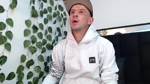 Milan Rossi online show from January 2026 11:26:01 AM