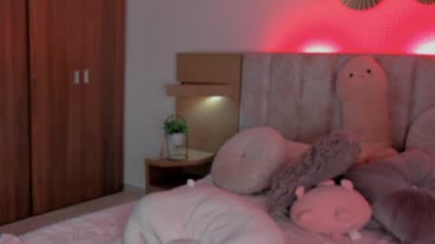 erika rf99 online show from December 2024 05:53:02 AM