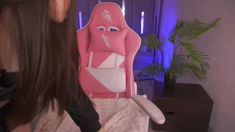 Mille online show from February 2025 12:49:01 AM