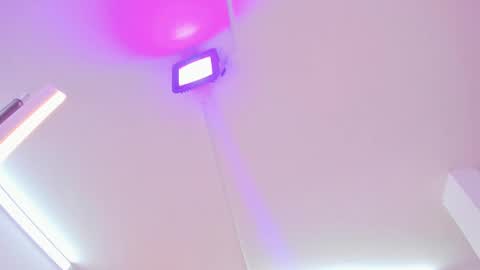 miller_vanessa_ online show from March 2025 11:27:01 PM