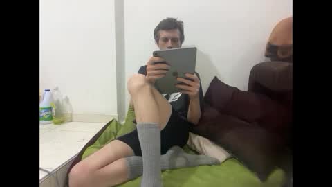 SlimnHungOH online show from November 2025 11:40:01 PM