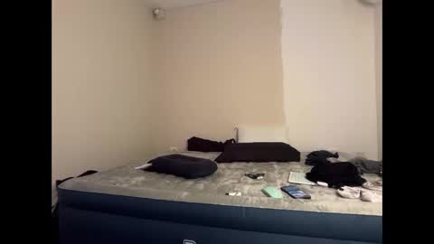 SlimnHungOH online show from January 2026 05:37:01 PM