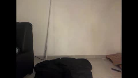 SlimnHungOH online show from April 2026 12:04:01 AM