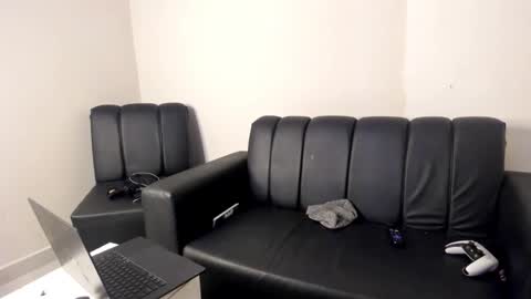 SlimnHungOH online show from April 2026 12:58:02 AM