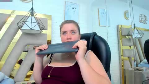 Snapshot of millers_rousse chatting on March 2026 01:34:02 AM millers_rousse online show from March 2026 01:34:02 AM