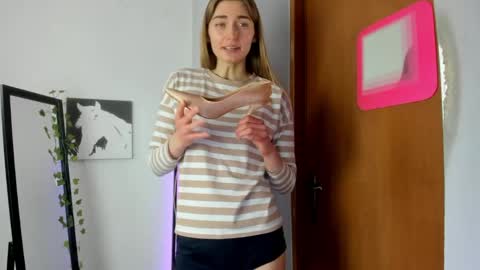 millie_lacroix online show from March 2026 01:58:02 PM