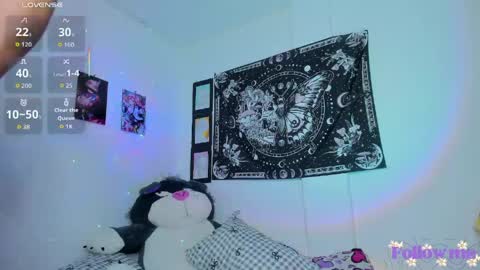 Snapshot of millie_lamar chatting on May 2026 10:34:02 AM online show from May 2026 10:34:02 AM