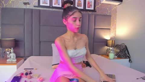 millie  online show from April 2026 08:06:02 PM