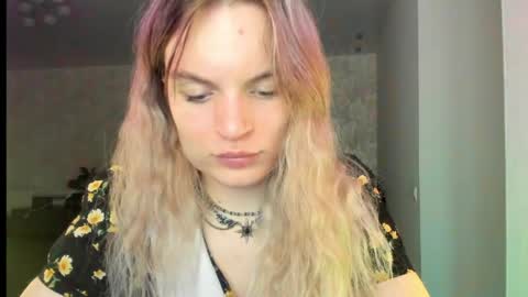 Snapshot of millikira006 chatting on May 2026 07:45:02 PM mili-kira online show from May 2026 07:45:02 PM