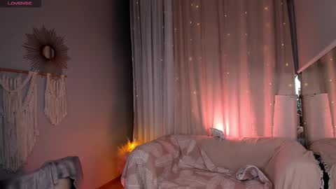 milliminimouse online show from March 2026 10:37:02 PM