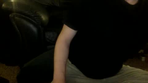 Snapshot of millionsmcgee chatting on February 2025 06:53:02 AM Millions online show from February 2025 06:53:02 AM