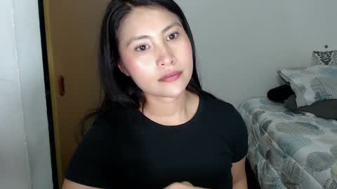 Snapshot of milly__taylor chatting on December 2024 01:18:01 AM Milly online show from December 2024 01:18:01 AM