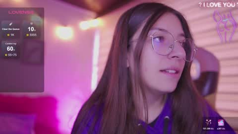 Snapshot of milly_kenner chatting on March 2026 08:12:01 PM MILLY online show from March 2026 08:12:01 PM