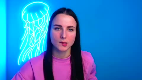 Snapshot of milly_liss chatting on December 2024 04:06:01 PM Milly online show from December 2024 04:06:01 PM