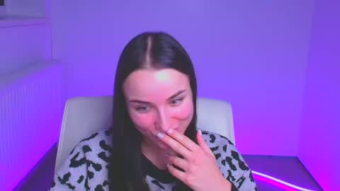 Snapshot of milly_liss chatting on December 2024 12:44:01 PM Milly online show from December 2024 12:44:01 PM