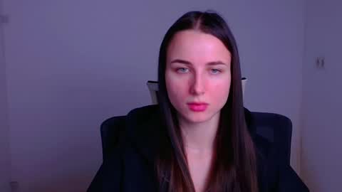 Snapshot of milly_liss chatting on December 2024 06:30:02 AM Milly online show from December 2024 06:30:02 AM