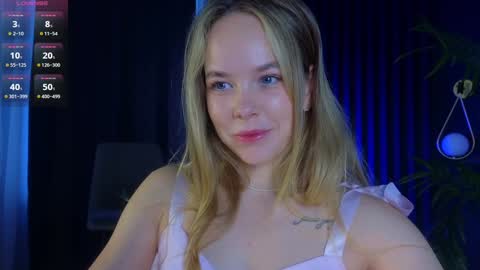 Snapshot of milly_shy chatting on September 2025 06:50:02 AM Milly online show from September 2025 06:50:02 AM