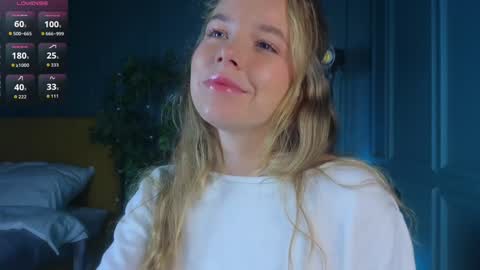 Snapshot of milly_shy chatting on September 2025 06:39:02 AM Milly online show from September 2025 06:39:02 AM