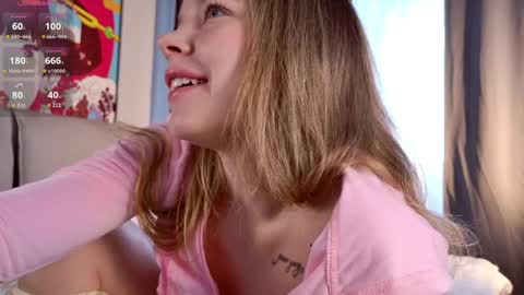 Snapshot of milly_shy chatting on April 2026 06:52:01 AM Milly online show from April 2026 06:52:01 AM