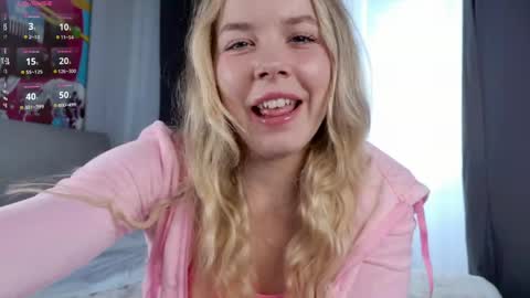 Snapshot of milly_shy chatting on June 2026 07:20:01 AM Milly online show from June 2026 07:20:01 AM
