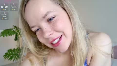 Snapshot of milly_shy chatting on July 2026 07:00:01 AM Milly online show from July 2026 07:00:01 AM