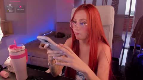 Snapshot of milly_yako chatting on March 2026 10:27:01 PM Monkey D Maddie online show from March 2026 10:27:01 PM