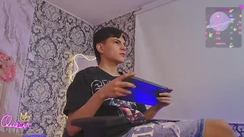 milo_tay1 online show from April 2026 03:39:01 AM