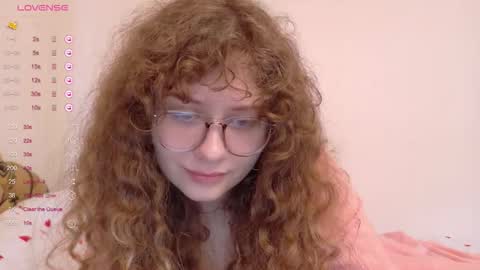 Snapshot of milounee chatting on March 2026 07:38:01 AM milounee online show from March 2026 07:38:01 AM