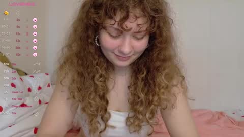 Snapshot of milounee chatting on March 2026 10:08:02 AM milounee online show from March 2026 10:08:02 AM