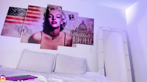 Snapshot of milu_cooper chatting on December 2024 10:24:01 AM milu modelo independiente .onlyfans kmila model online show from December 2024 10:24:01 AM