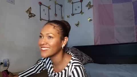 Milu online show from October 2025 05:32:02 AM