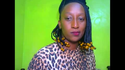 Snapshot of mily_carol chatting on December 2024 08:34:01 PM online show from December 2024 08:34:01 PM