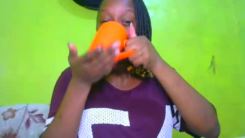 Snapshot of mily_carol chatting on December 2024 06:34:01 PM online show from December 2024 06:34:01 PM