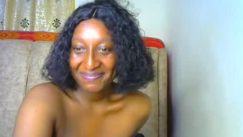 Snapshot of mily_carol chatting on January 2025 11:02:01 PM online show from January 2025 11:02:01 PM